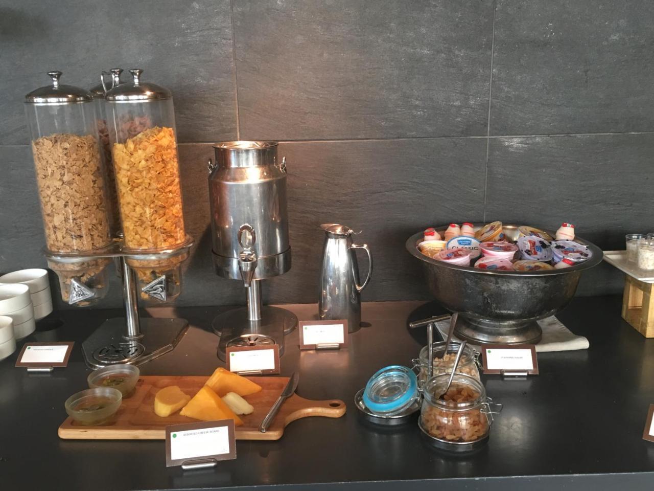 Country Inn & Suites By Radisson Navi Mumbai Eksteriør bilde